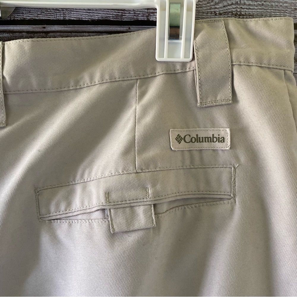 Men's Columbia Omni-Shield Shorts Size 38 - Picture 6 of 8